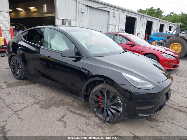 2023 TESLA MODEL Y 7SAYGDEF8PF967702 Photo 0