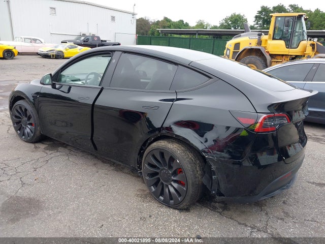 2023 TESLA MODEL Y 7SAYGDEF8PF967702 Photo 5