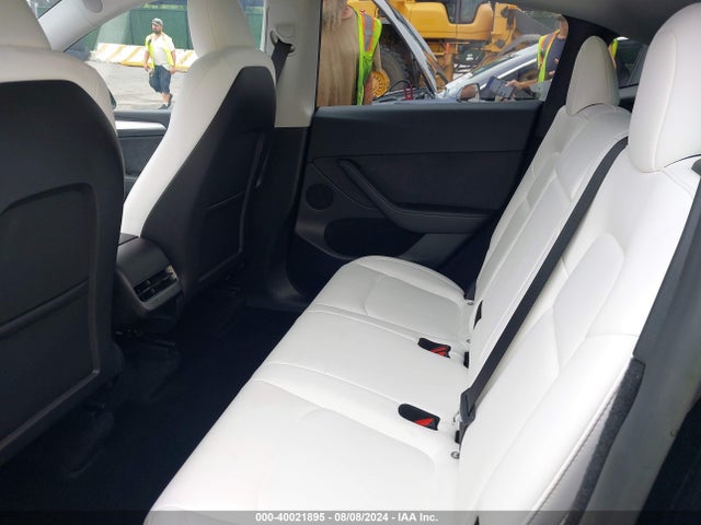 2023 TESLA MODEL Y 7SAYGDEF8PF967702 Photo 7