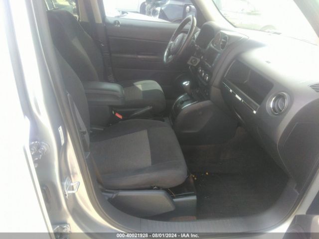 1C4NJPFB9ED912775 Jeep Patriot Latitude
