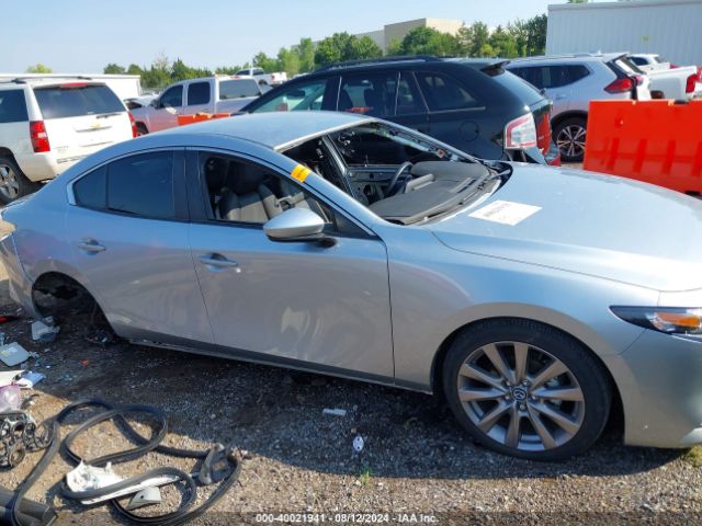 3MZBPACL2LM131865 Mazda Mazda3 Select Package