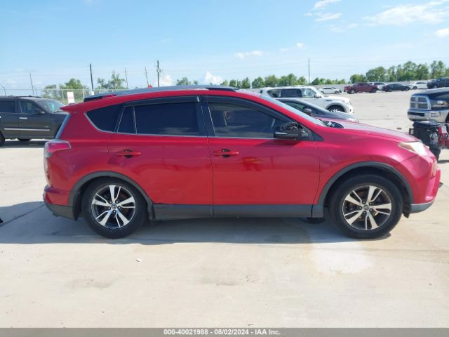 JTMWFREV3HJ115943 Toyota Rav4 Xle