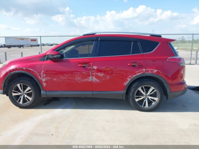 JTMWFREV3HJ115943 Toyota Rav4 Xle