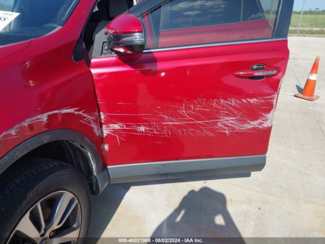 JTMWFREV3HJ115943 Toyota Rav4 Xle