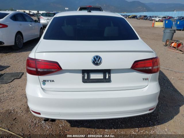 3VWD17AJ3GM409418 Volkswagen Jetta 1.8t Sport