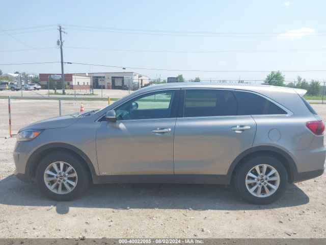 5XYPGDA57KG486394 KIA Sorento 3.3l Lx