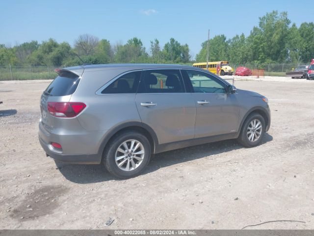 5XYPGDA57KG486394 KIA Sorento 3.3l Lx