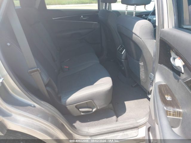 5XYPGDA57KG486394 KIA Sorento 3.3l Lx