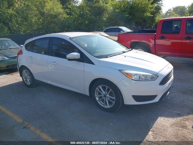 2016 1FADP3K26GL245476 main image
