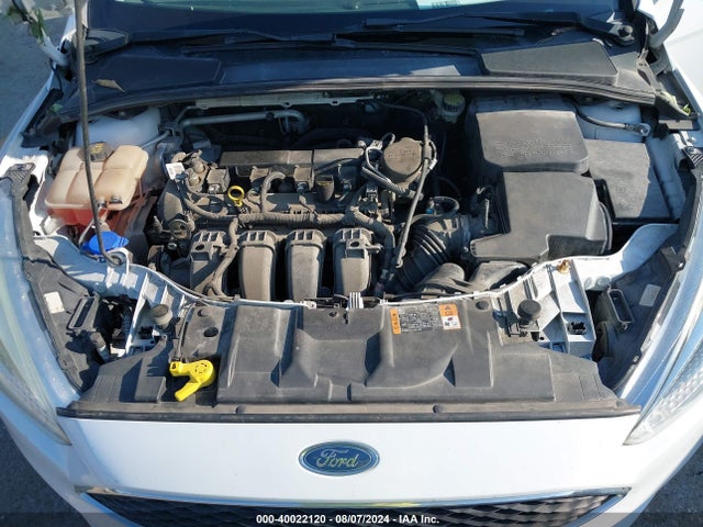 Ford FOCUS SE 2016 1FADP3K26GL245476 Image 10