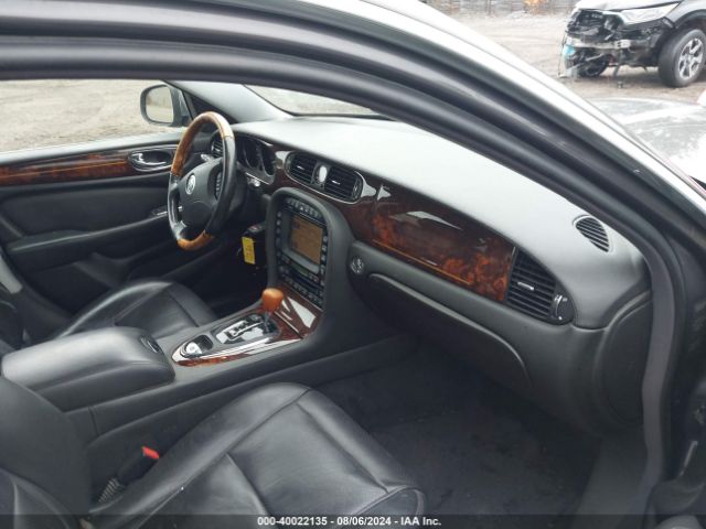 2008 JAGUAR XJ SAJWA82BX8SH27543 Photo 4