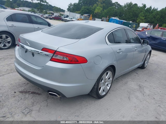 2011 JAGUAR XF SAJWA0FB5BLS02819 Photo 3