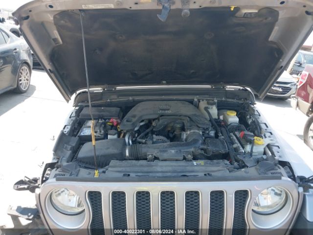 1C4HJXEG7KW637448 Jeep Wrangler Unlimited Sahara