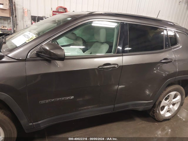 Jeep Compass Latitude 4x4 2019 3C4NJDBB2KT735870 Image 14