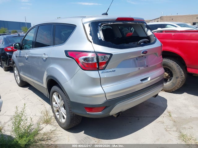 Ford ESCAPE SE 2017 1FMCU0GD2HUD12525 Image 3