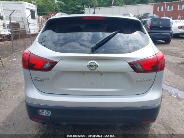 JN1BJ1CR3KW631141 Nissan Rogue Sport Sv