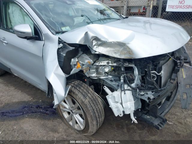 JN1BJ1CR3KW631141 Nissan Rogue Sport Sv