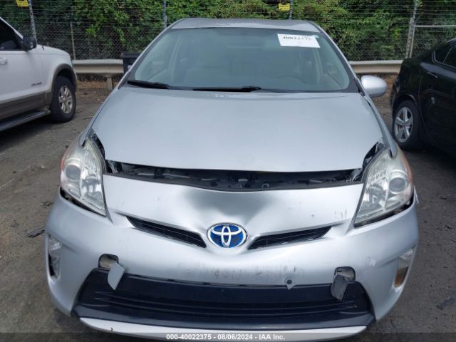 JTDKN3DU4E0392805 Toyota Prius Two