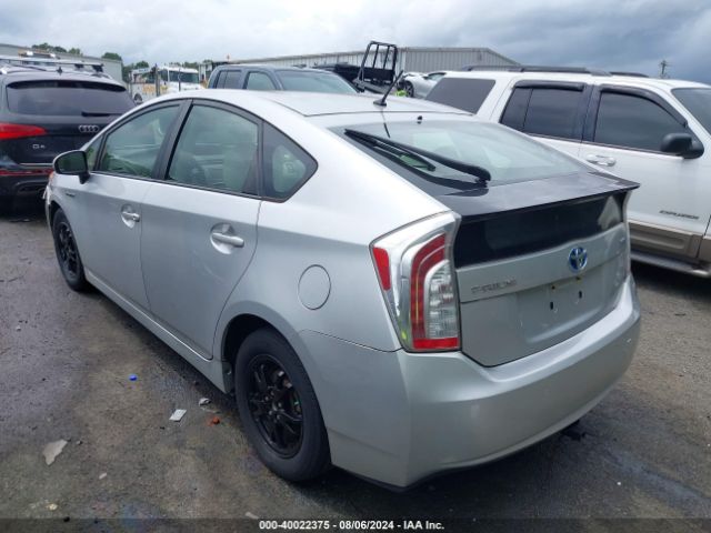 JTDKN3DU4E0392805 Toyota Prius Two