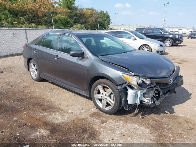 2014 4T1BF1FK3EU460366 main image