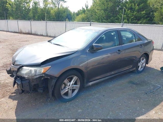 Toyota CAMRY SE 2014 4T1BF1FK3EU460366 Image 2