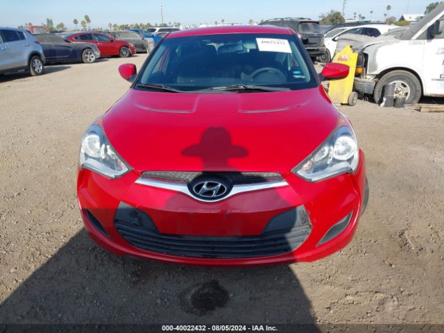 KMHTC6AD4EU209052 Hyundai Veloster Base W/black