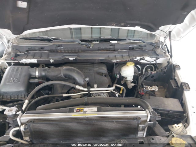1C6RR6GT8JS114597 RAM 1500 Slt Quad Cab 4x2 6'4 Box