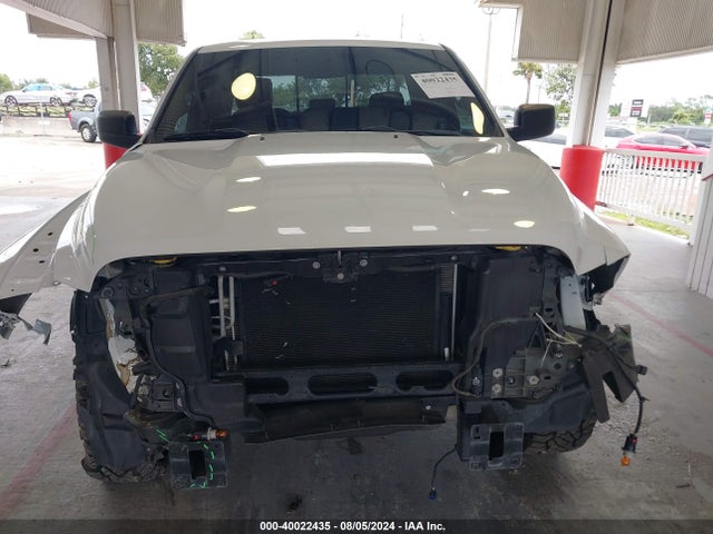 1C6RR6GT8JS114597 RAM 1500 Slt Quad Cab 4x2 6'4 Box