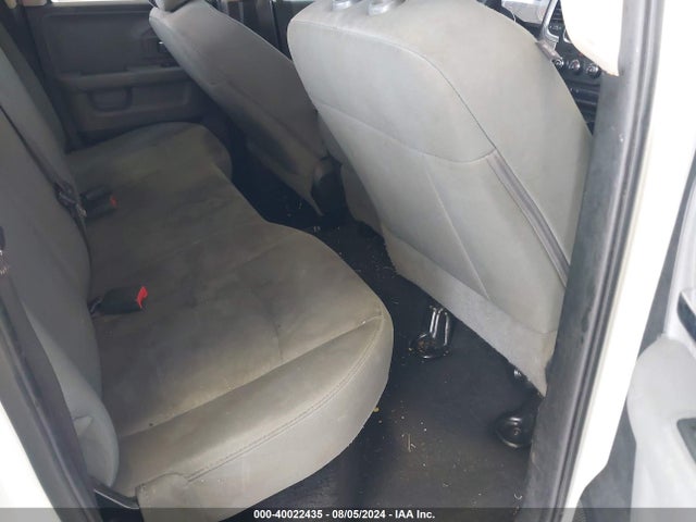 1C6RR6GT8JS114597 RAM 1500 Slt Quad Cab 4x2 6'4 Box