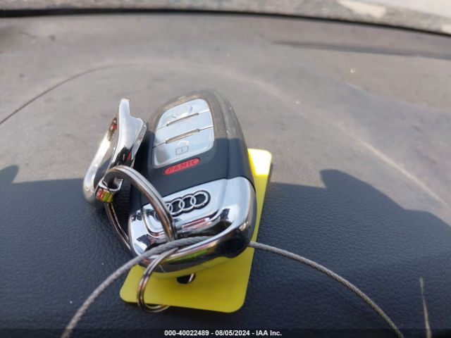 WA1D7AFP7HA017319 Audi Q5 3.0t Premium Plus