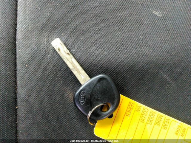 KNDJN2A28F7206202 KIA Soul