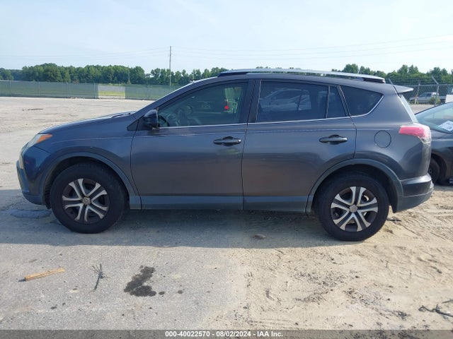 Toyota RAV4 LE 2018 JTMZFREV2JJ156535 Image 15