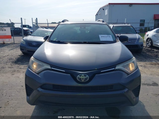 Toyota RAV4 LE 2018 JTMZFREV2JJ156535 Image 20