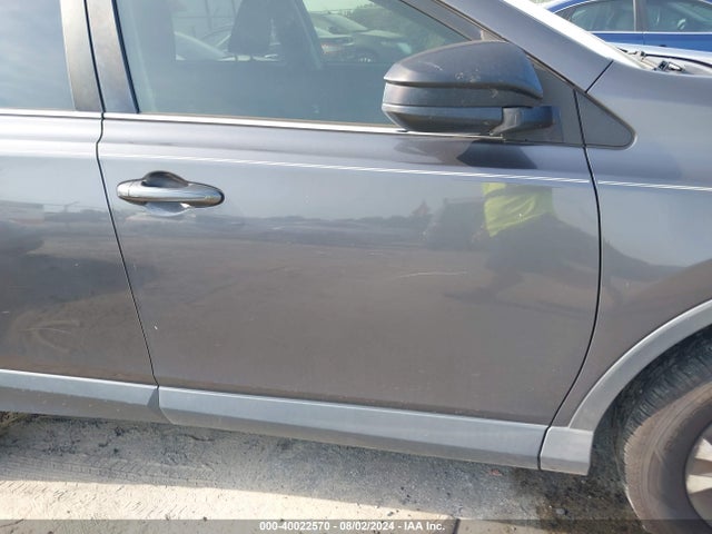 Toyota RAV4 LE 2018 JTMZFREV2JJ156535 Image 21