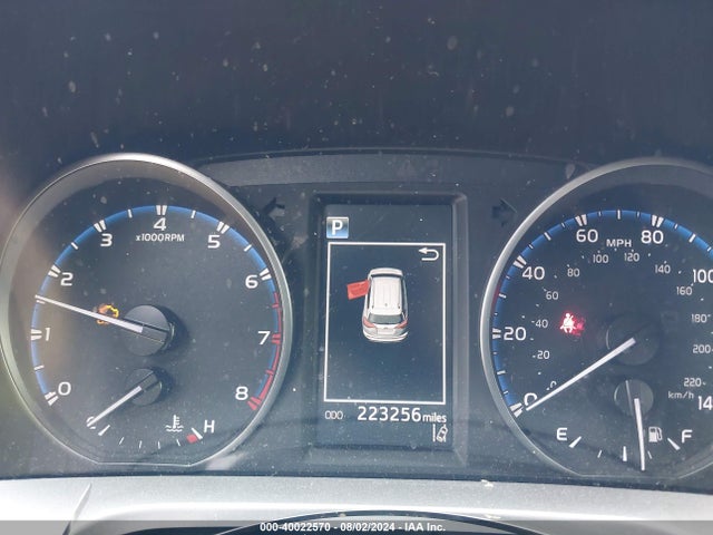 Toyota RAV4 LE 2018 JTMZFREV2JJ156535 Image 7
