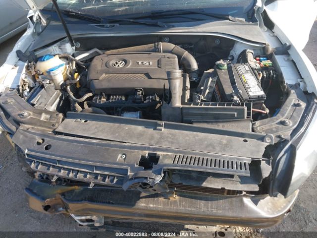 1VWAT7A31FC020274 Volkswagen Passat 1.8t Wolfsburg Edition