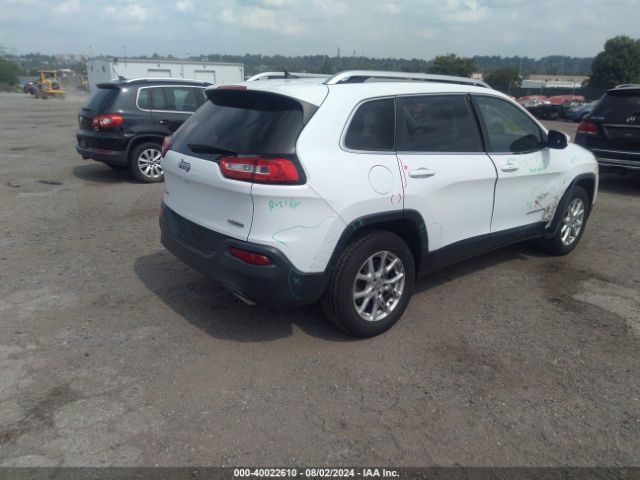 1C4PJMCS5FW752119 Jeep Cherokee Latitude