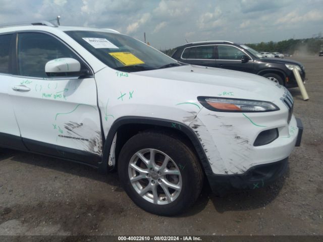 1C4PJMCS5FW752119 Jeep Cherokee Latitude