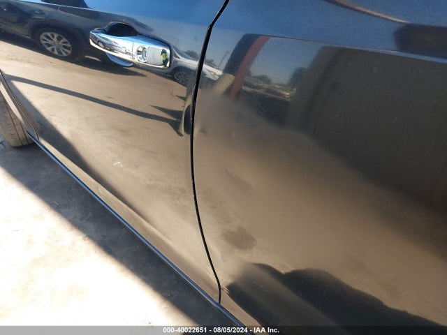 2C3CCAET2EH117678 Chrysler 300C