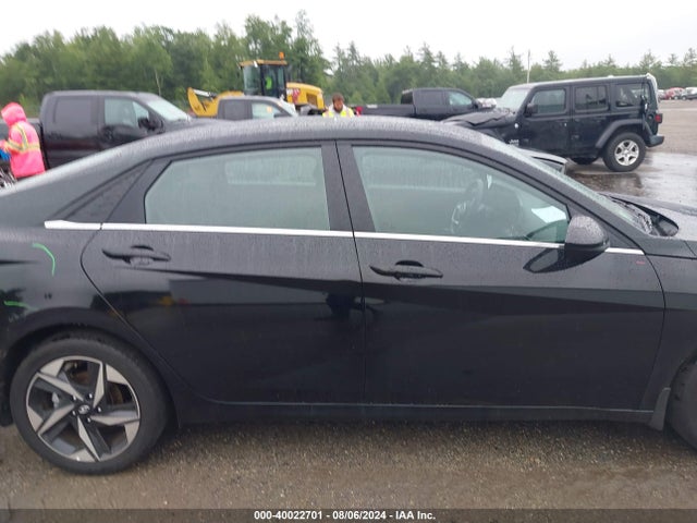 KMHLS4DG2RU718141 Hyundai ELANTRA SEL