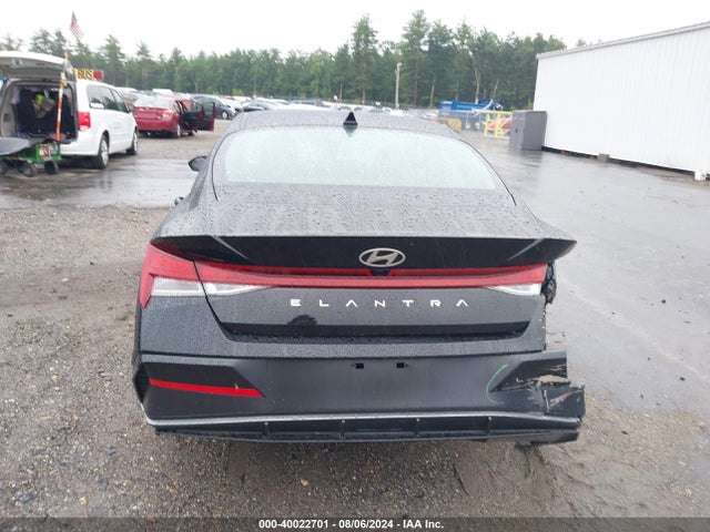 KMHLS4DG2RU718141 Hyundai ELANTRA SEL