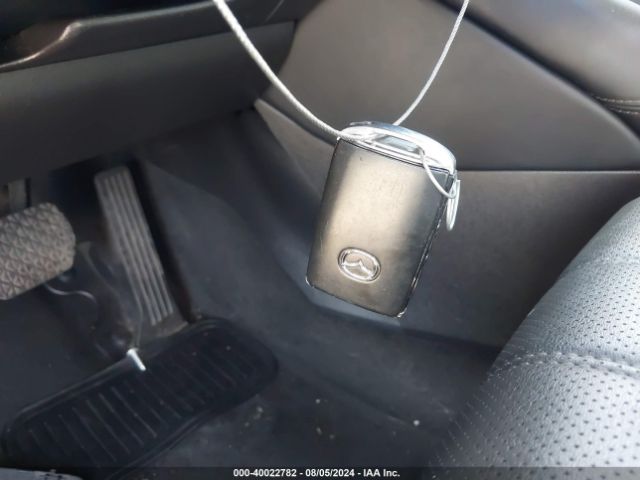 JM1GL1VM7M1604880 Mazda Mazda6 Touring