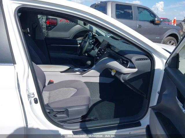 Toyota CAMRY LE 2023 4T1R11AK5PU821801 Image 5