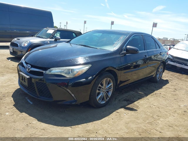 Toyota CAMRY SE 2015 4T1BF1FK6FU953444 Image 2
