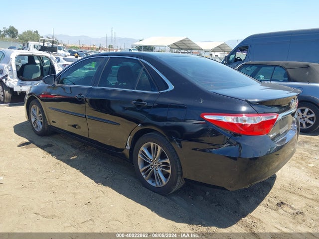 Toyota CAMRY SE 2015 4T1BF1FK6FU953444 Image 3