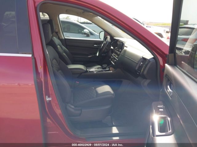 5N1DR3BA5NC209427 Nissan Pathfinder Sv 2wd