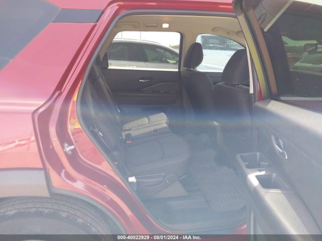 5N1DR3BA5NC209427 Nissan Pathfinder Sv 2wd