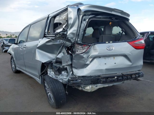 5TDYZ3DC4LS071105 Toyota SIENNA XLE
