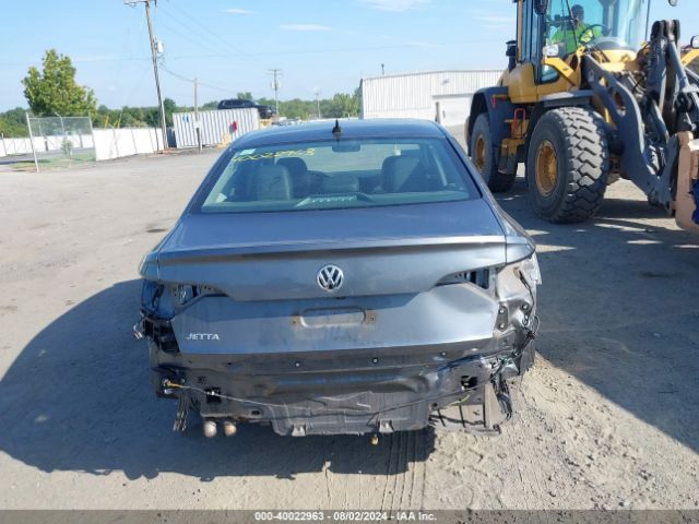 3VWE57BU4KM124995 Volkswagen Jetta 1.4t Sel