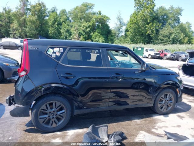 KNDJ23AU0M7797350 KIA SOUL S